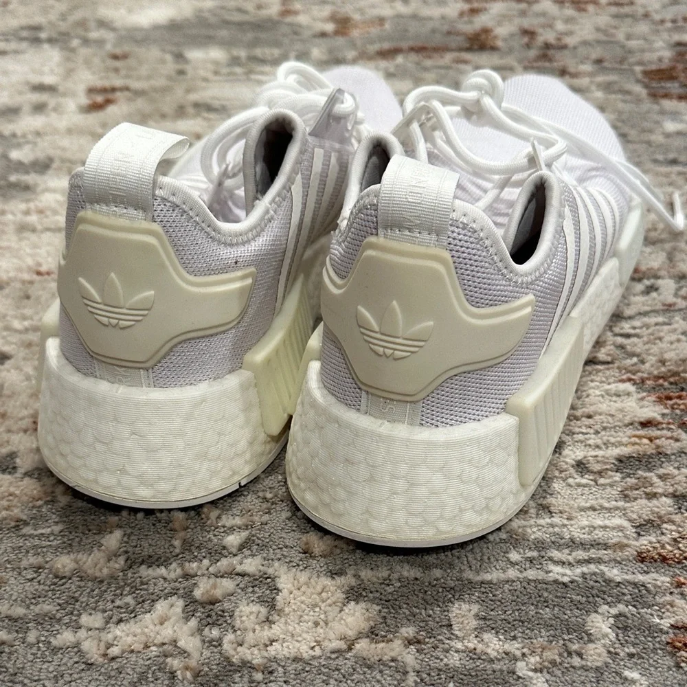 adidas stylish sneakers